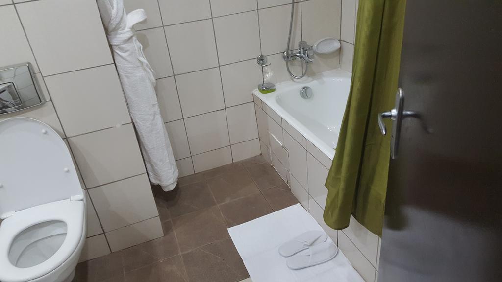 Hotel El Farouk Bamako Extérieur photo